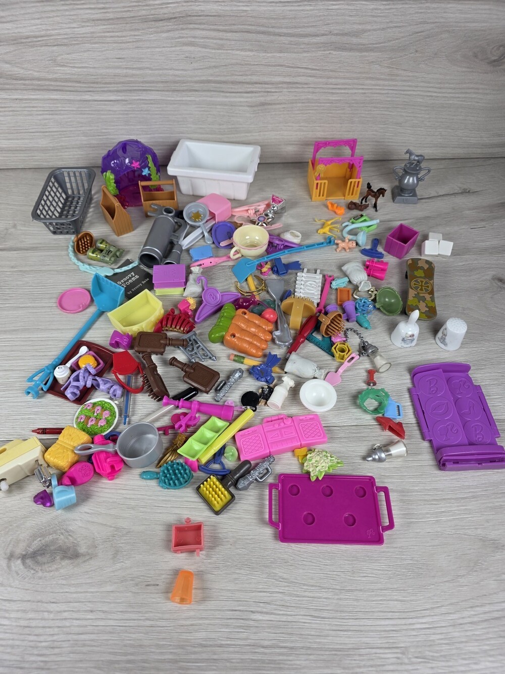 Mattel Lot Barbie Assorted Kitchen and Doll Toy Playset Pieces Mixed SU63